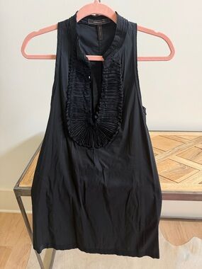 BCBGMaxAzria Black Sleeveless Ruffled Front Dress